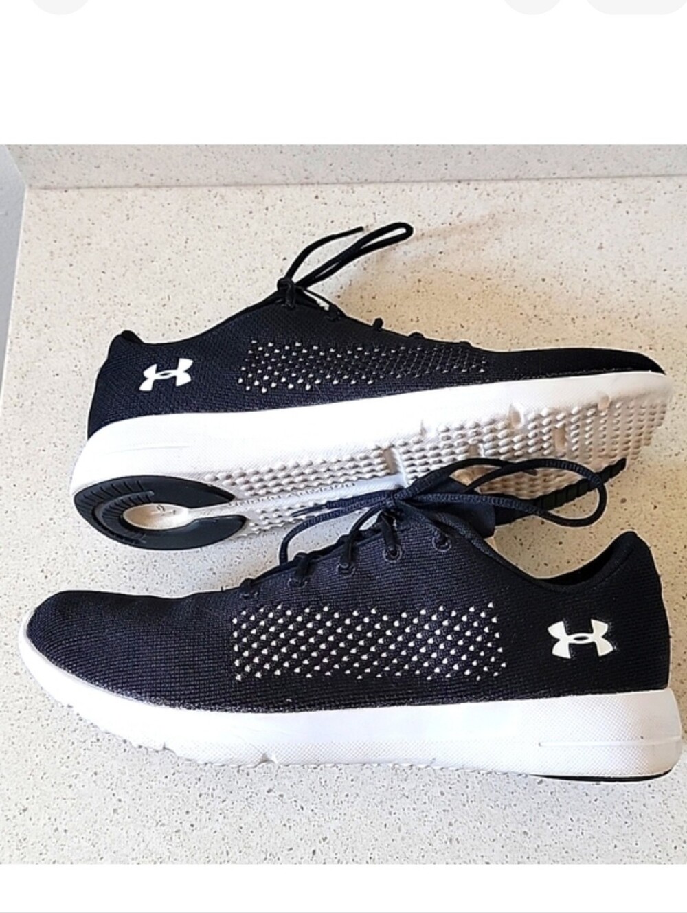 Under Armour Running women's Shoes Size 9